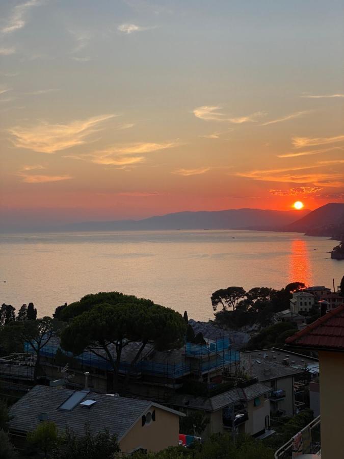 Alloggio Con Parcheggio E Vista - A Due Passi Dal Paradiso Apartment Camogli Exterior photo